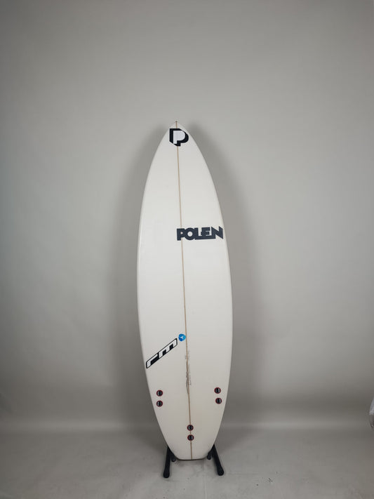 Polen 5'9'' | 26 L