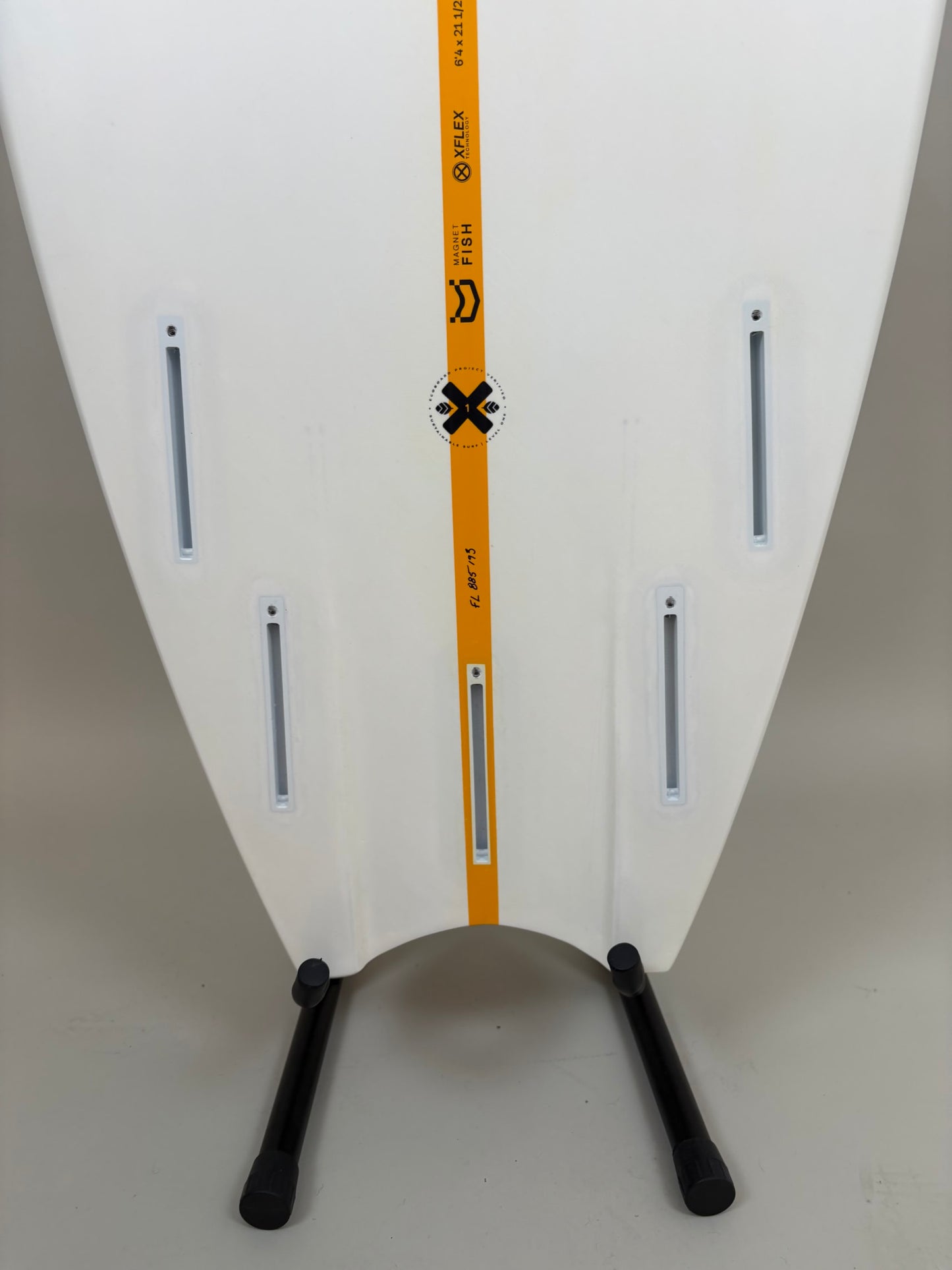 Flowt Magnet Fish 6'4'' | 44 L
