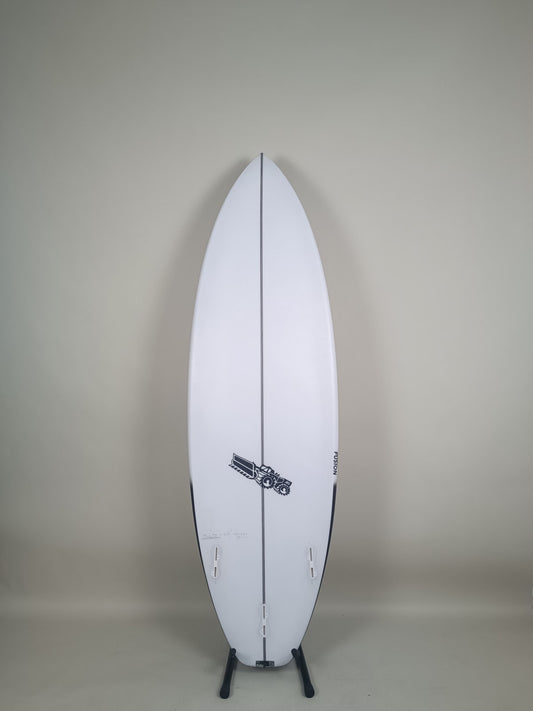 JS Xero Fusion 5'11'' | 32.1 L