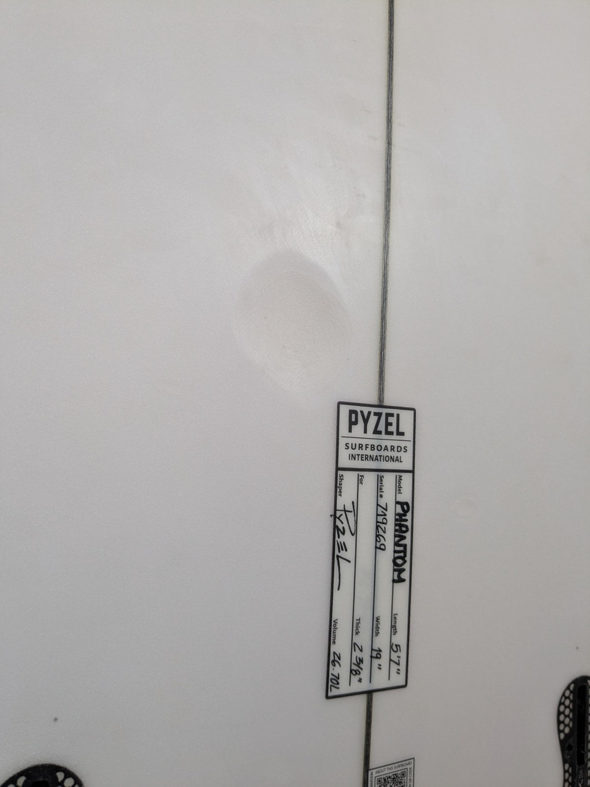 Pyzel Phantom 5'7'' | 26.7 L