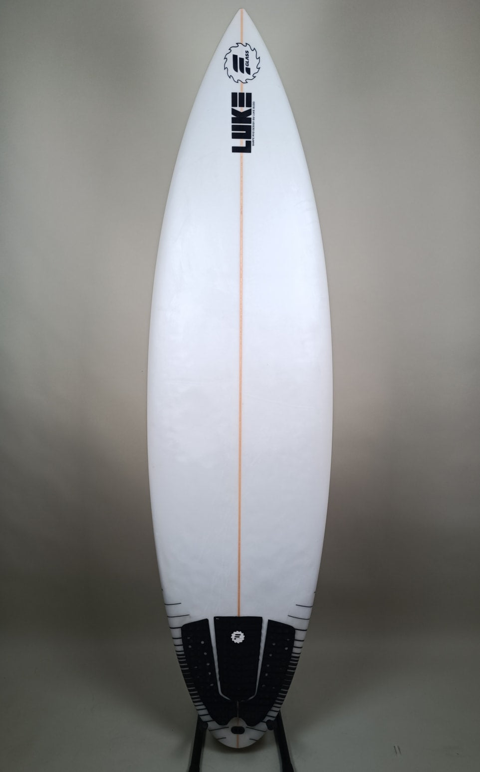 Luke Budd 6'3'' | 34 L