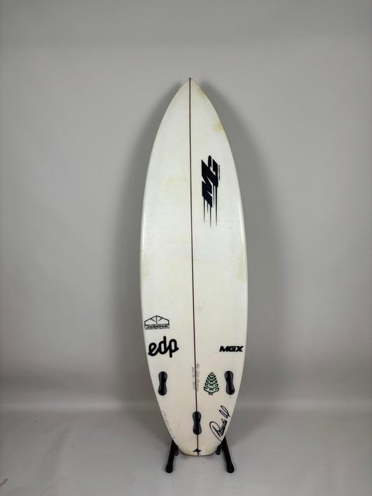 MG MGX 5'9'' | 25,4 L