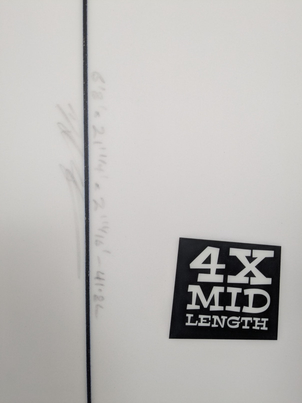 Dylan 4X Mid Length 6'8'' | 41.8 L