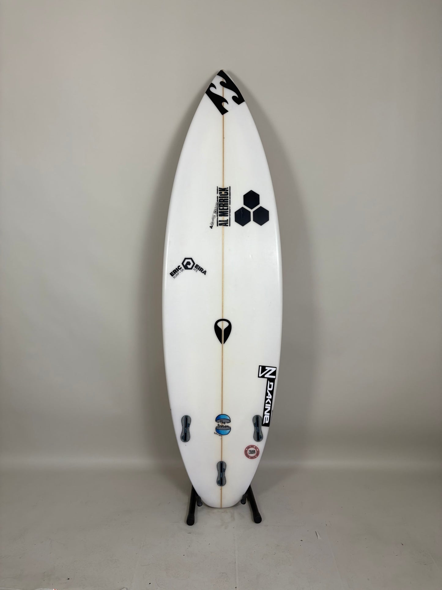 Al Merrick The Proton  5'10'' | 26 L
