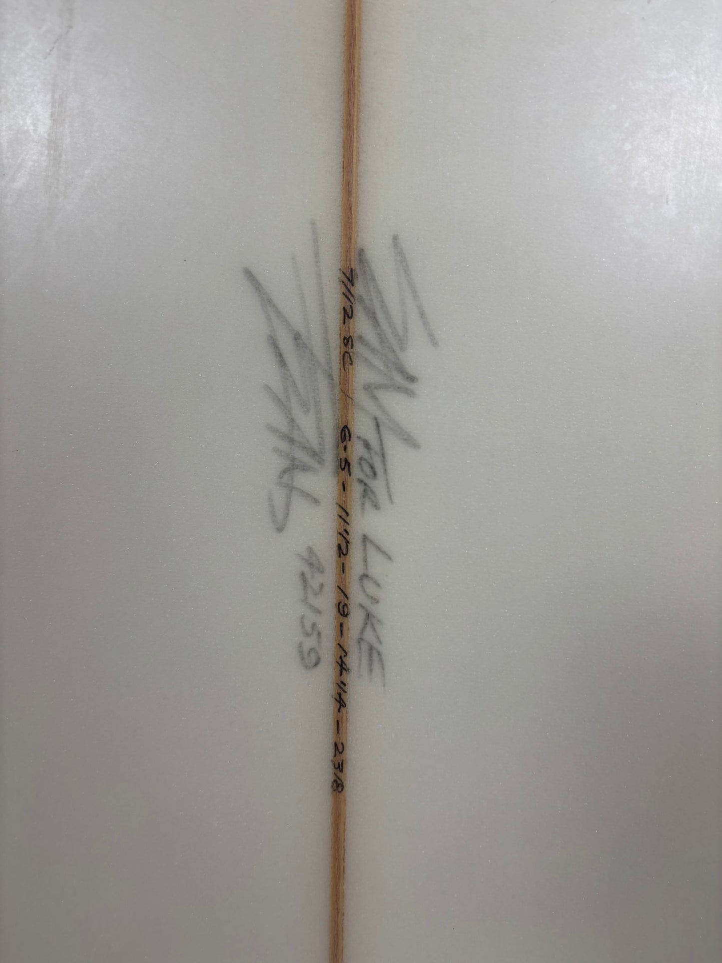 Sam Egan  6'5'' | 30.5 L