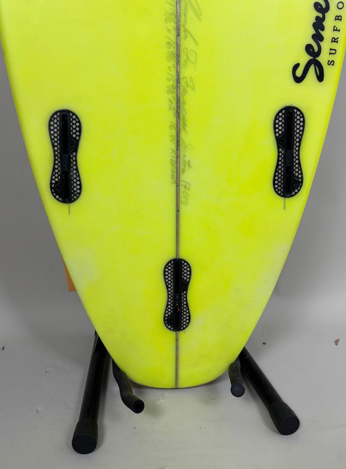Semente  4'10'' | 16.4 L
