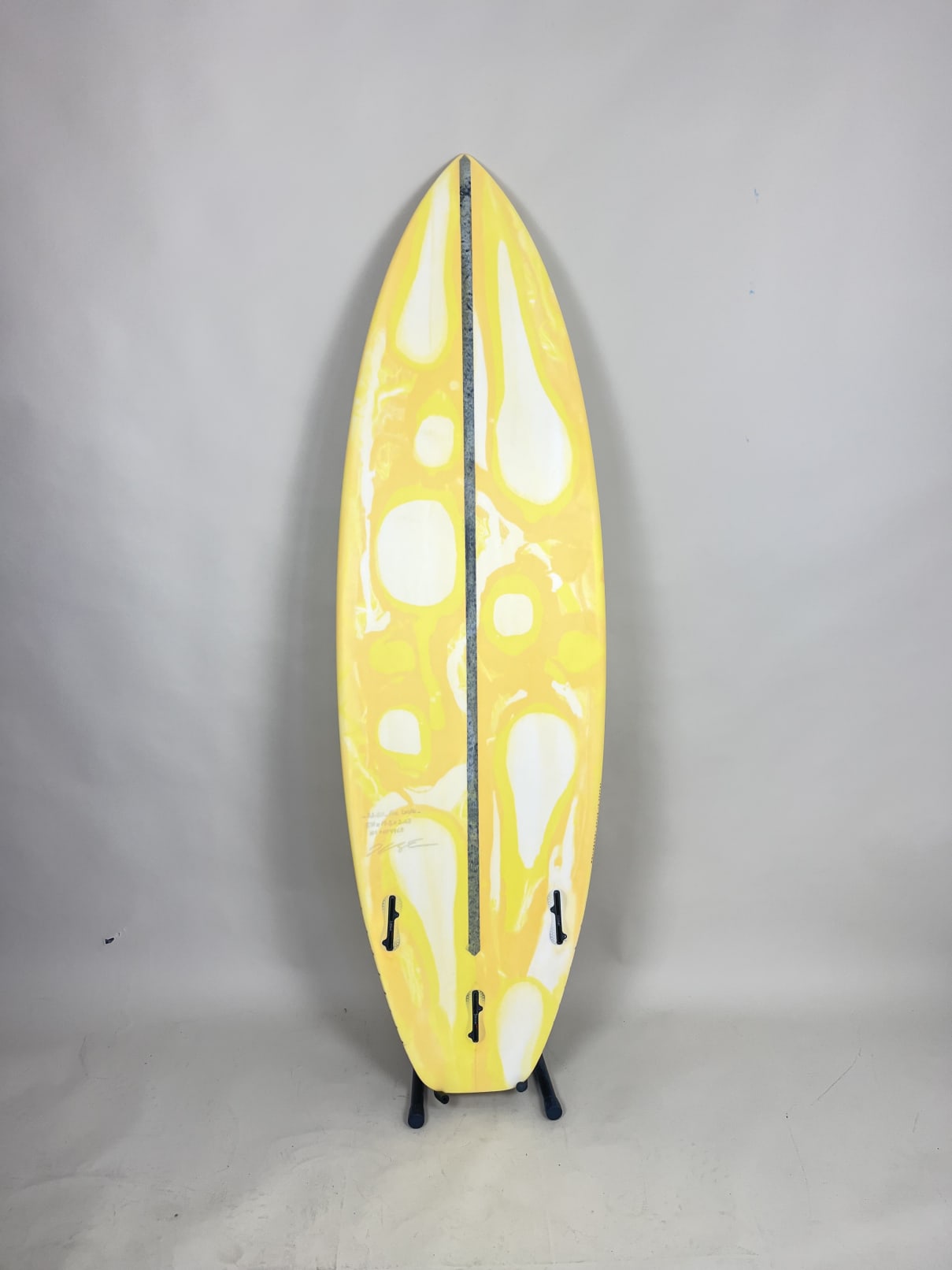 Dylan  5'11'' | 32.5 L