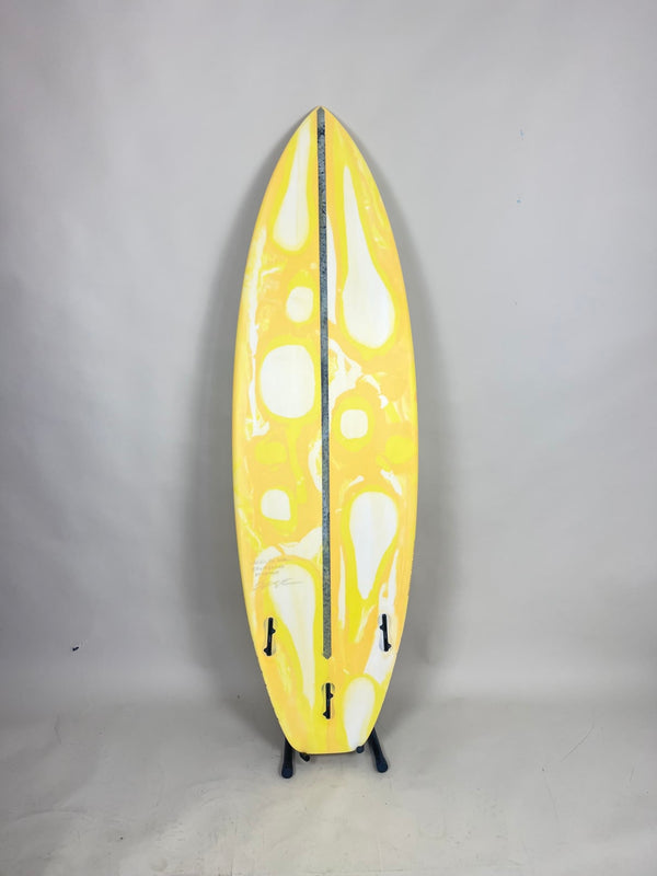 Dylan  5'11'' | 32.5 L