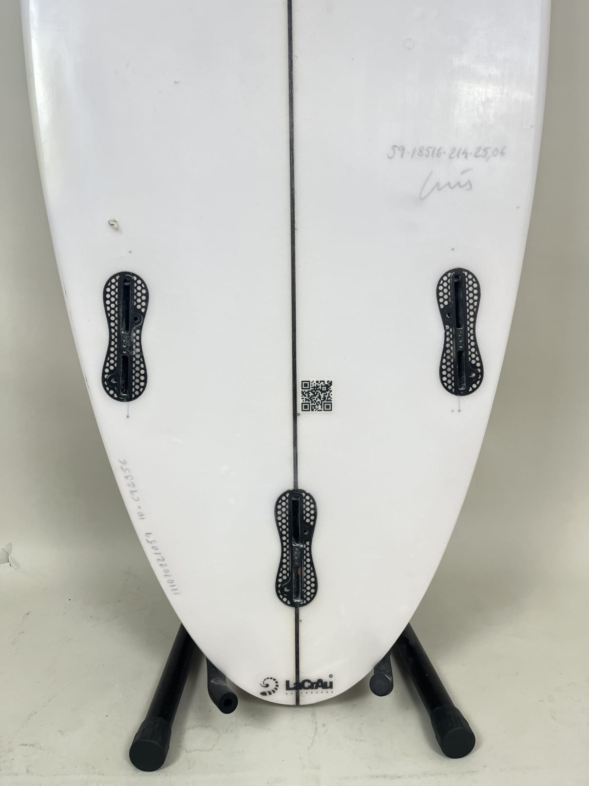 Lacrau  5'9'' | 25.06 L