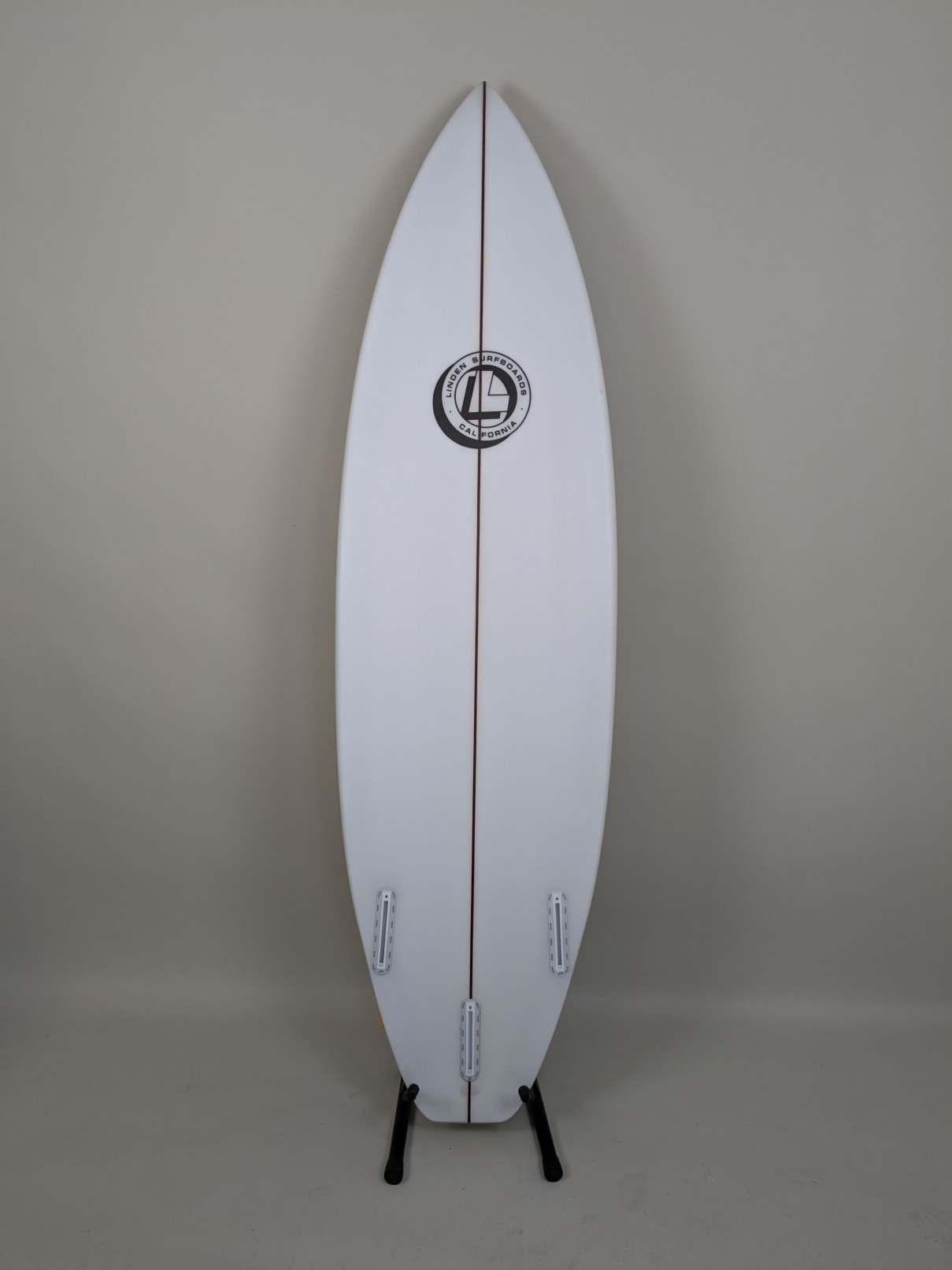 Linden  5'10'' | 24.96 L