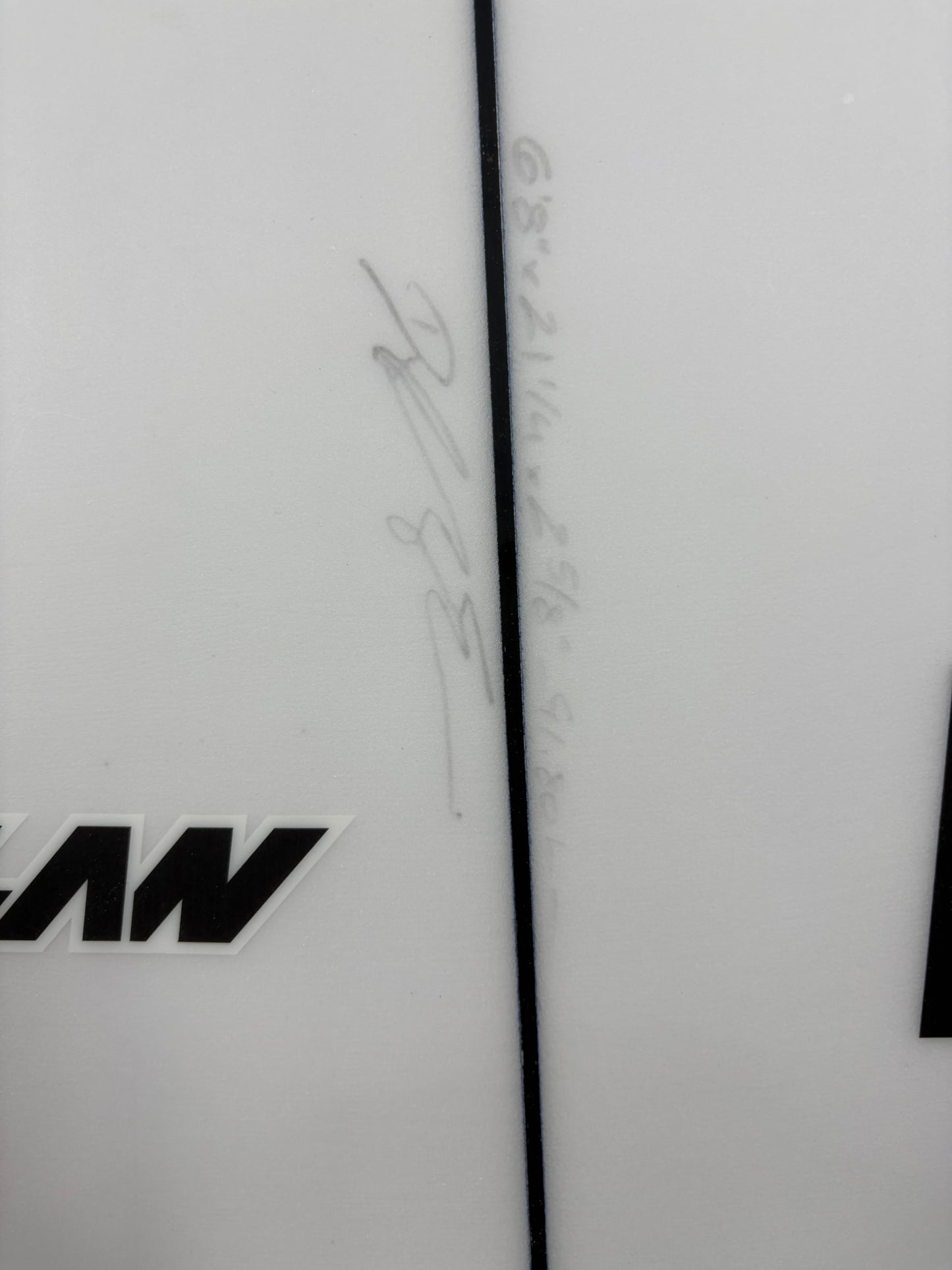 Dylan 4X Mid Length 6'8'' | 41.8 L