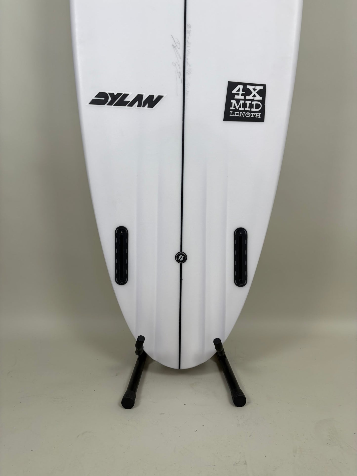 Dylan 4X Mid Length 6'8'' | 41.8 L
