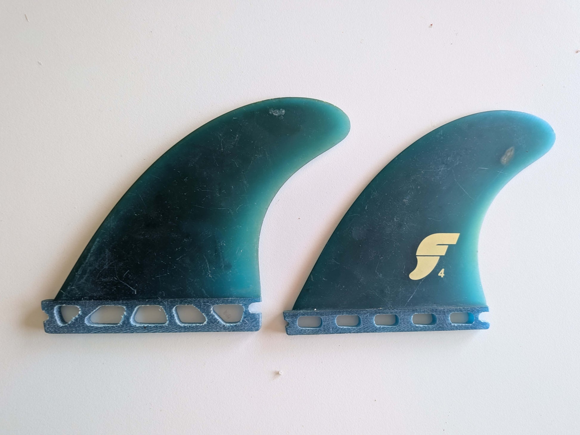 FUTURES Fins F4 S