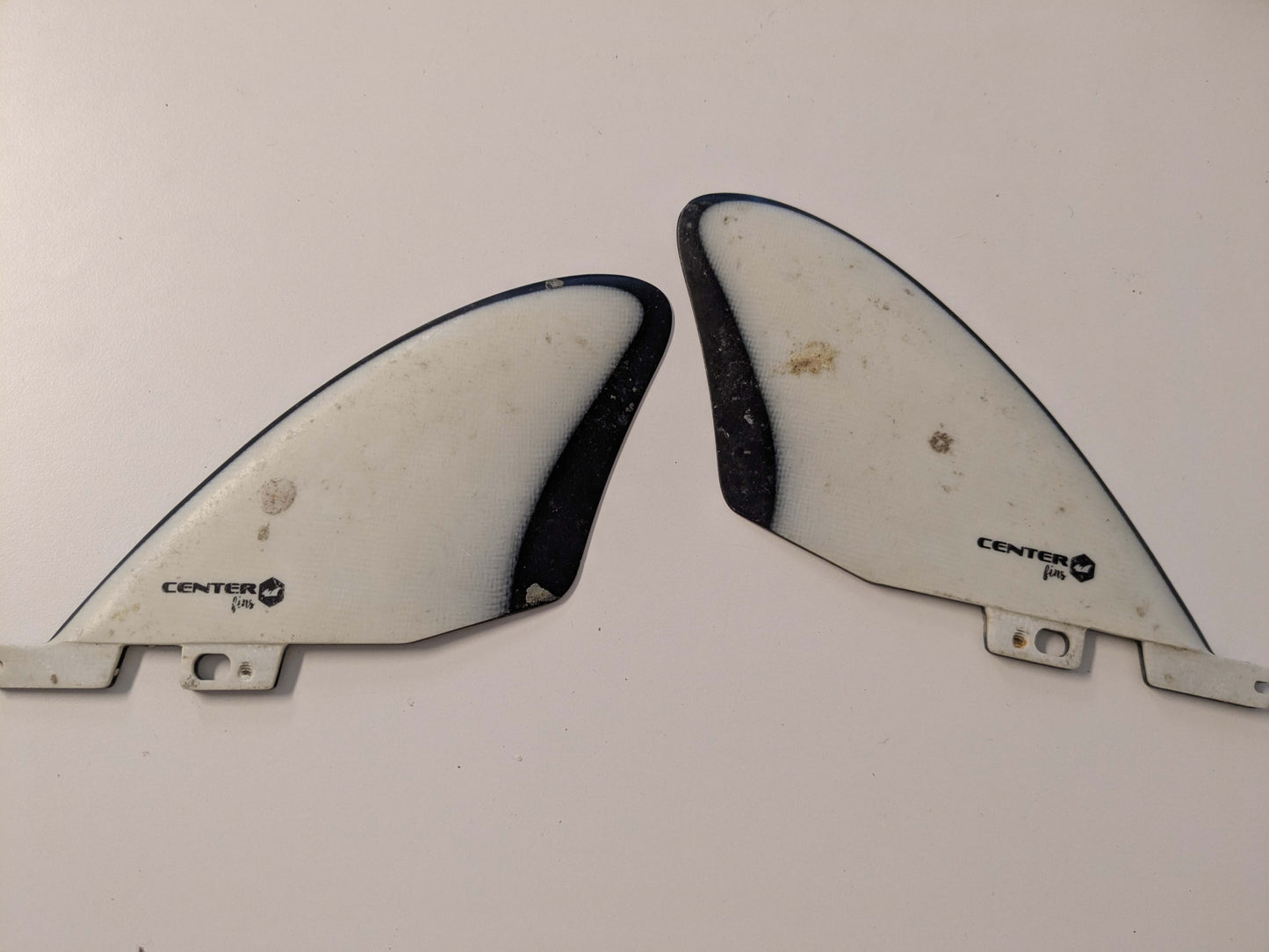 [unbranded]  Fins Twin Keel L