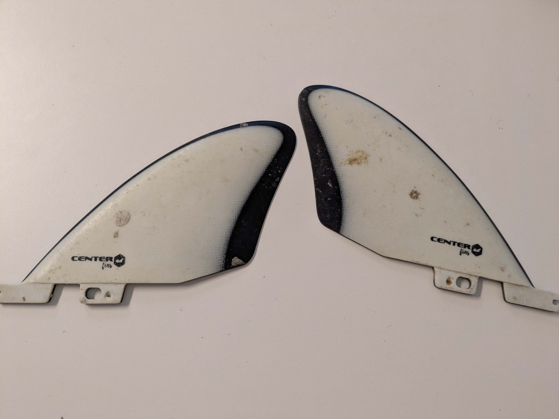 [unbranded]  Fins Twin Keel L
