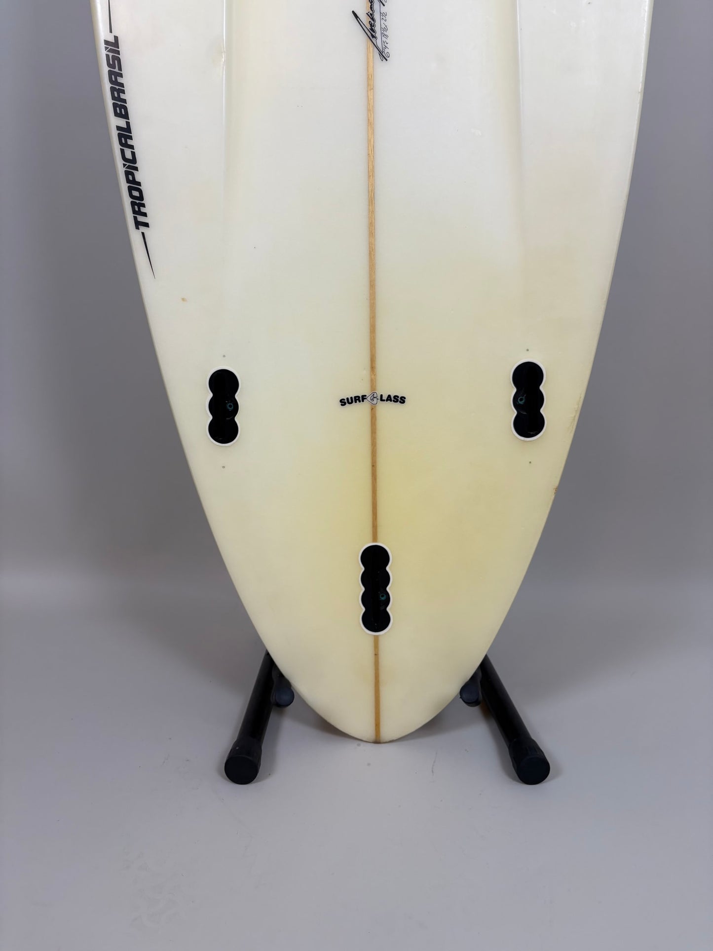 Avelino A.Bastos  6'4'' | 29 L