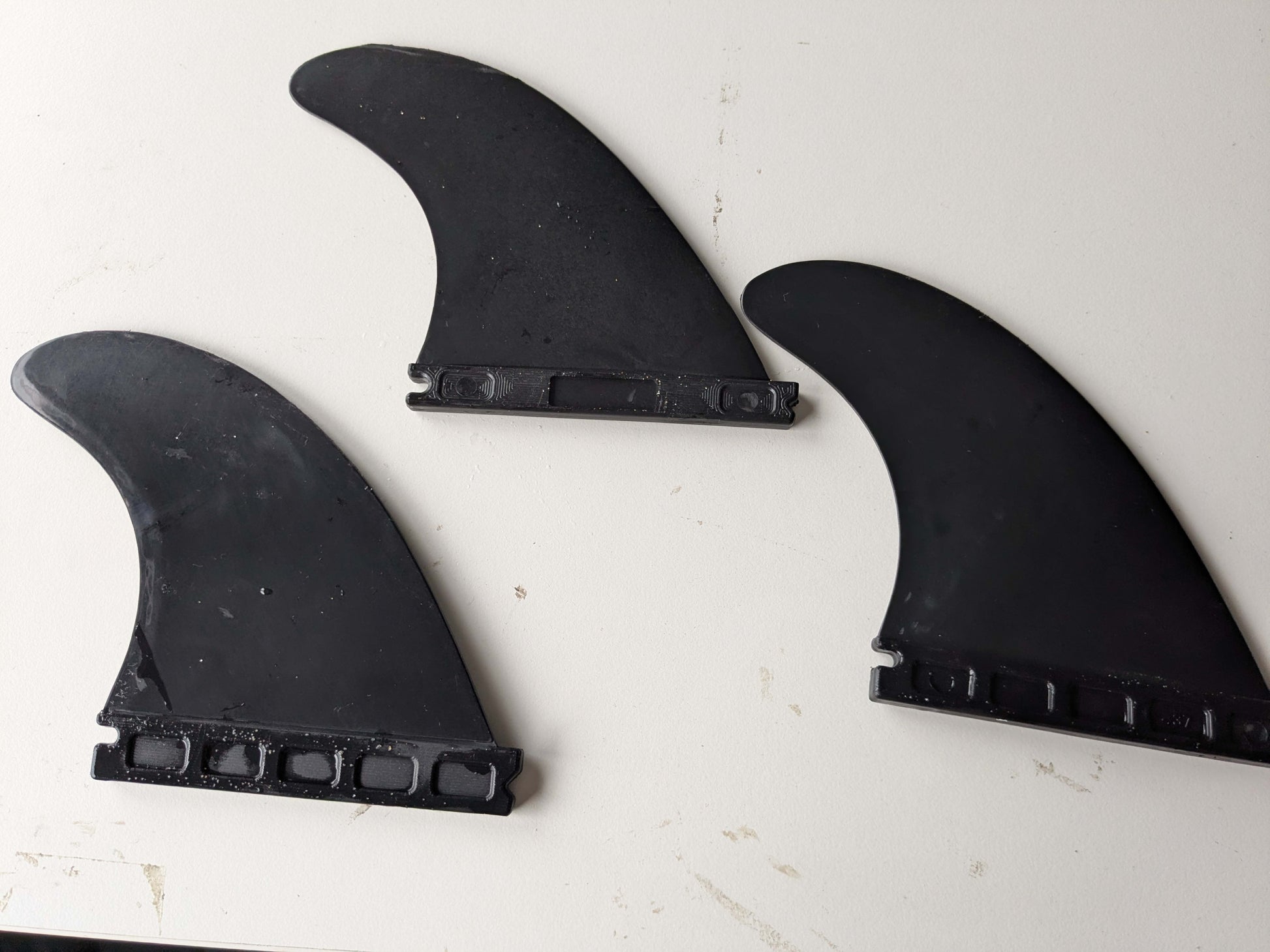 [unbranded]  Fins  M