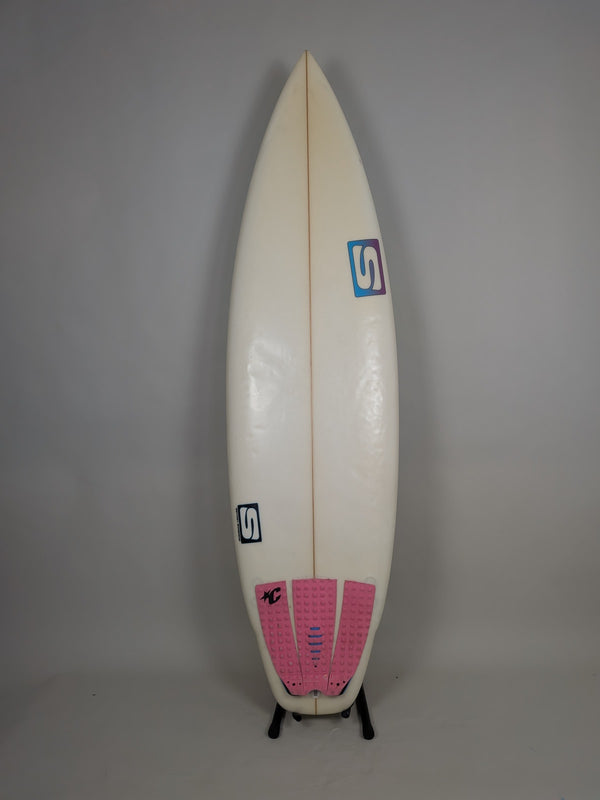 Simon Anderson  6'3'' | 36.48 L