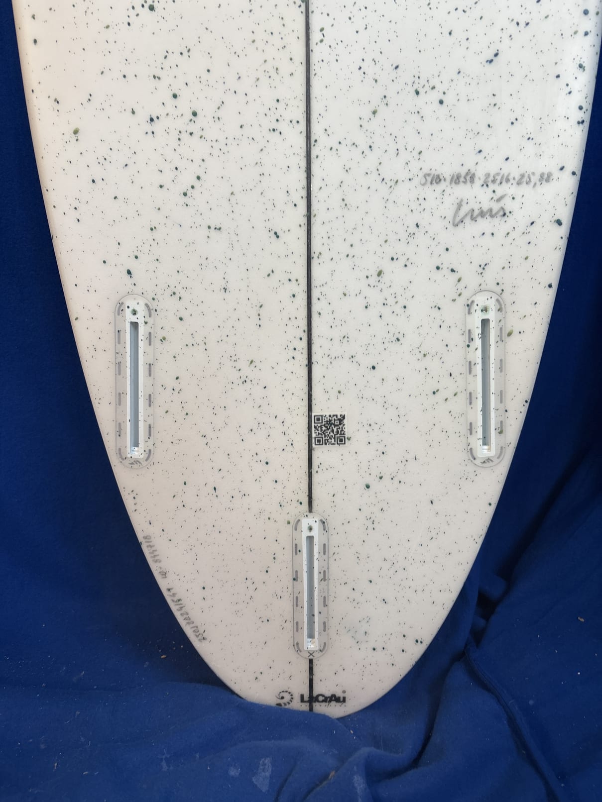 Lacrau  5'10'' | 25.88 L