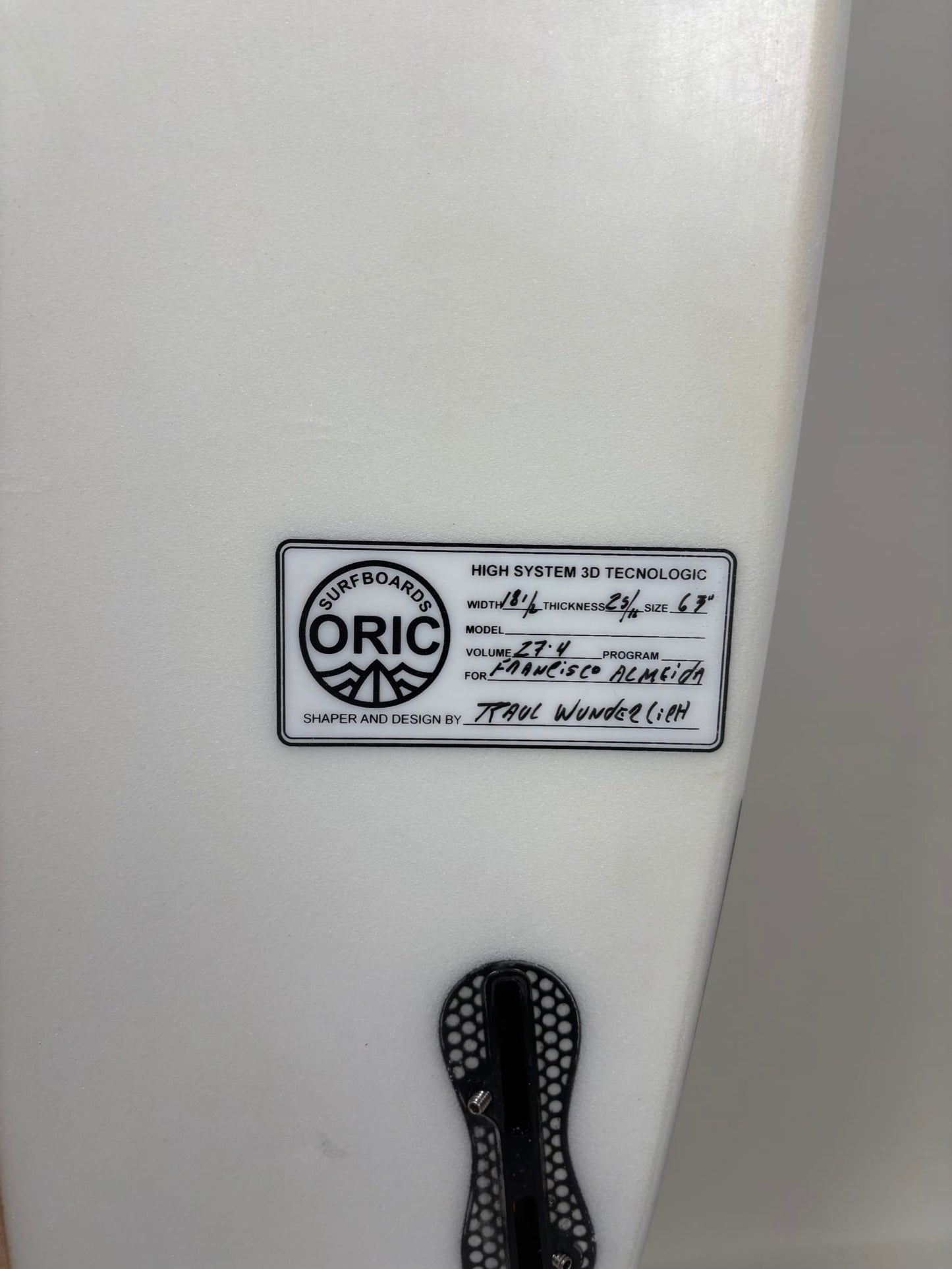 ORIC  6'3'' | 27.4 L
