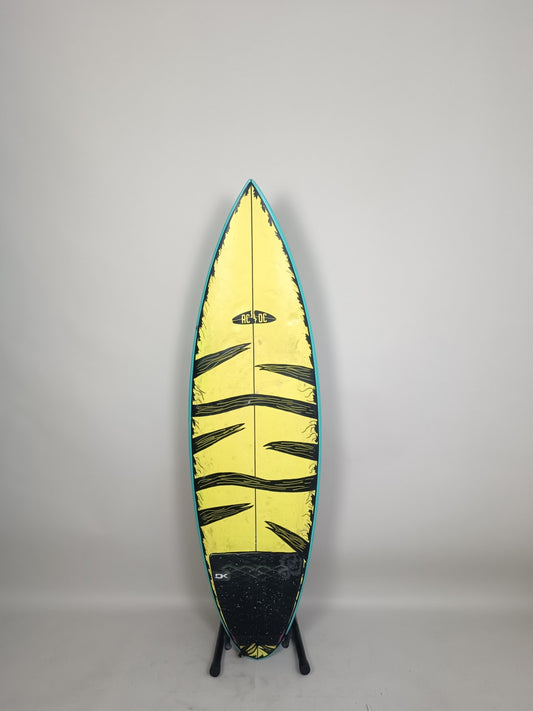 Lacrau  4'8'' | 14.38 L