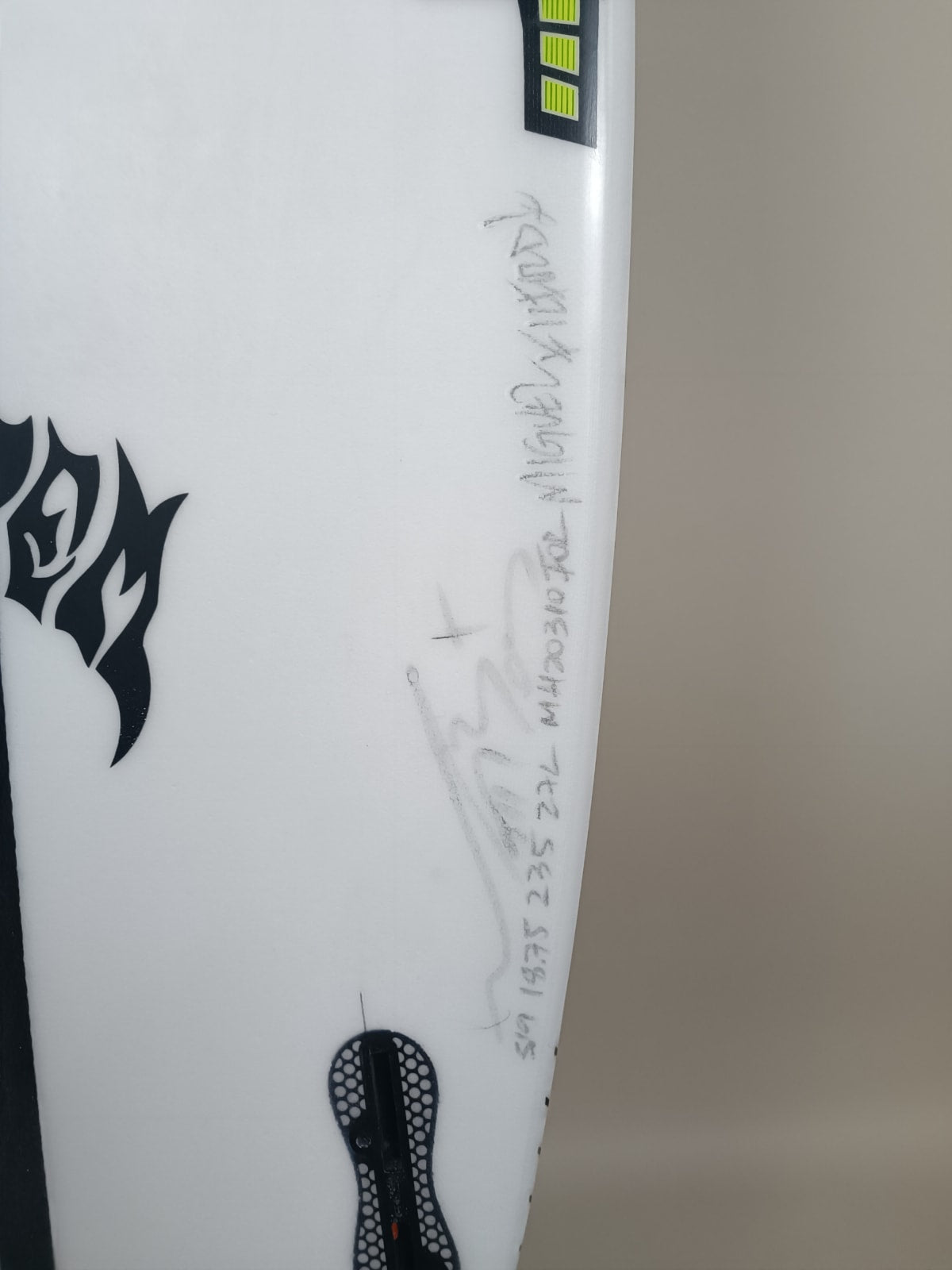 Lost Light Speed  5'9'' | 27 L