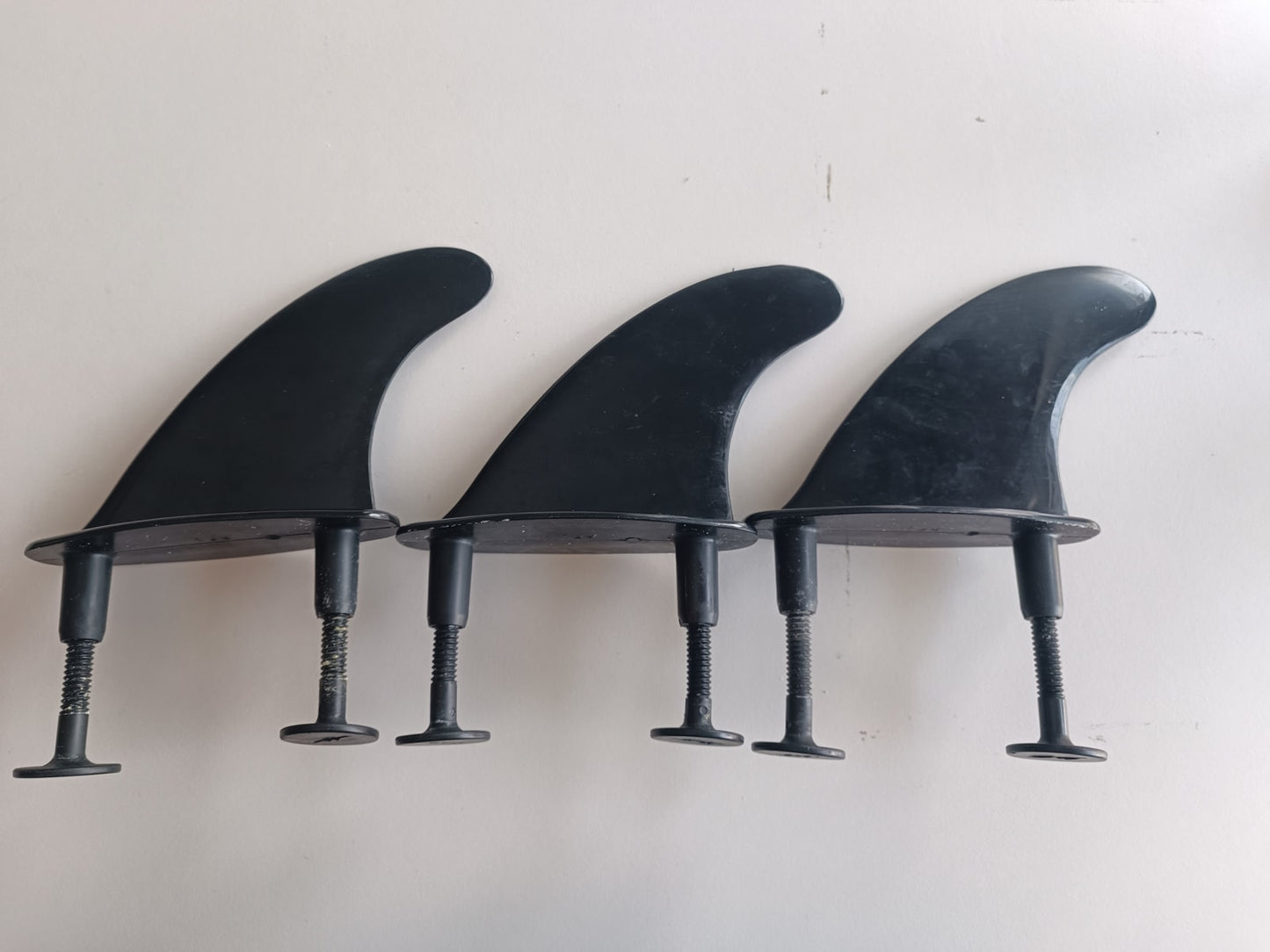 [unbranded]  Fins  M