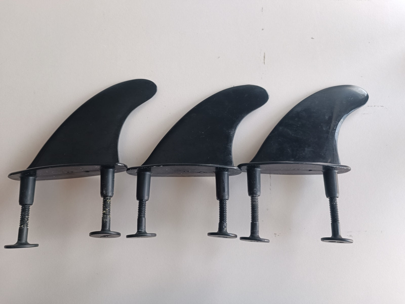 [unbranded]  Fins  M
