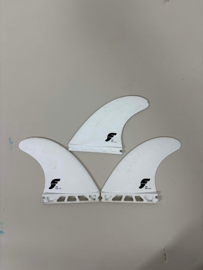 FUTURES Fins F8 M
