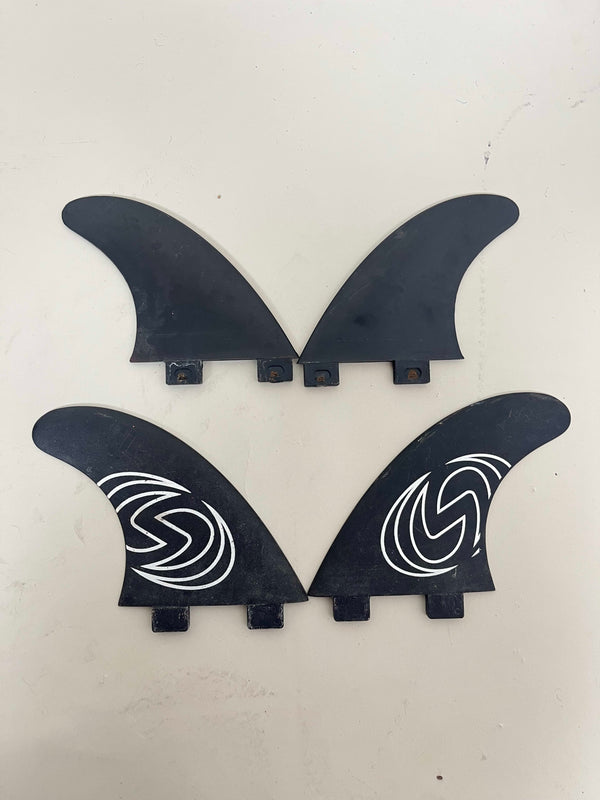 [unbranded] Fins  M
