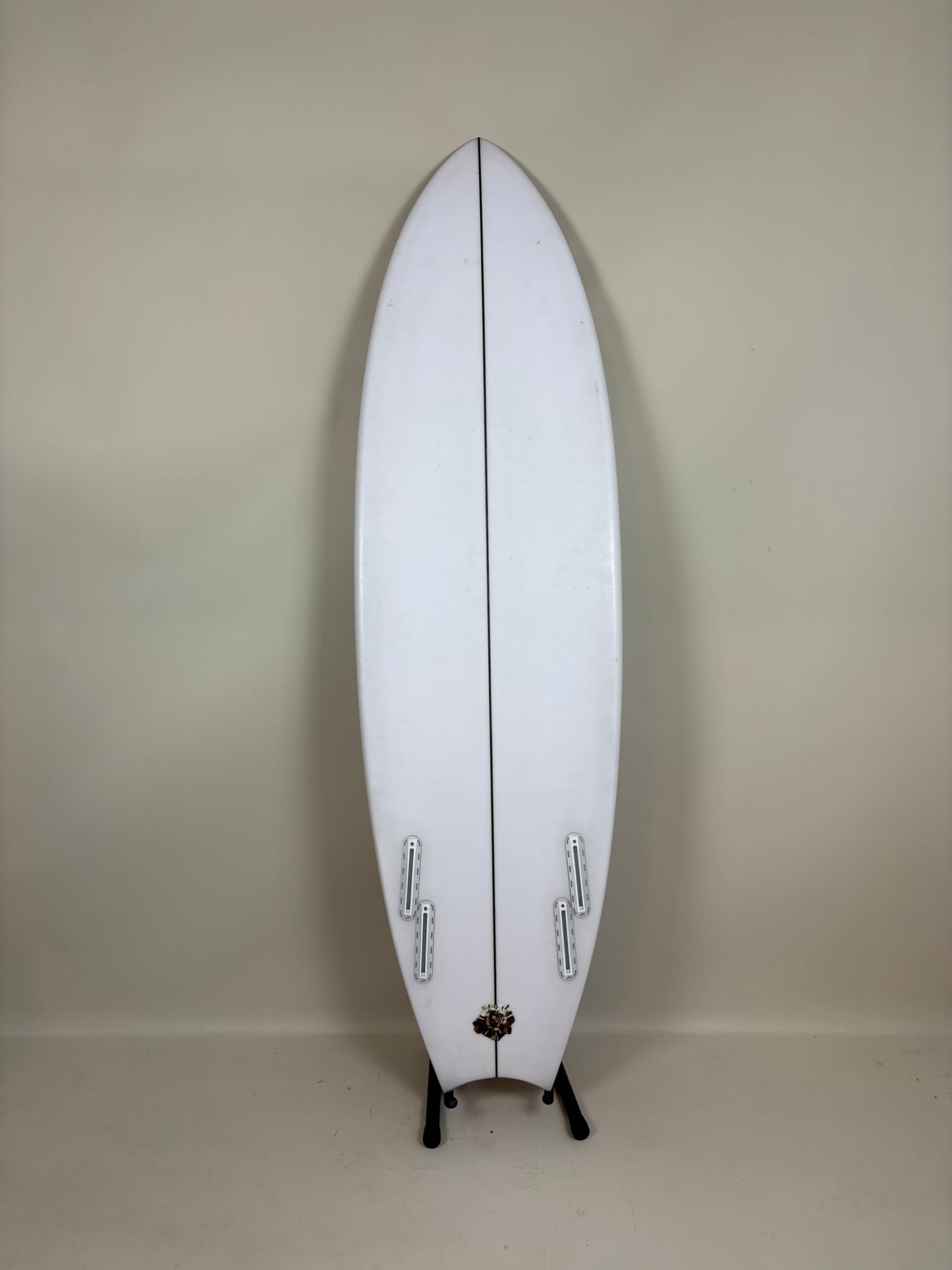 Nothing  5'9'' | 30.5 L