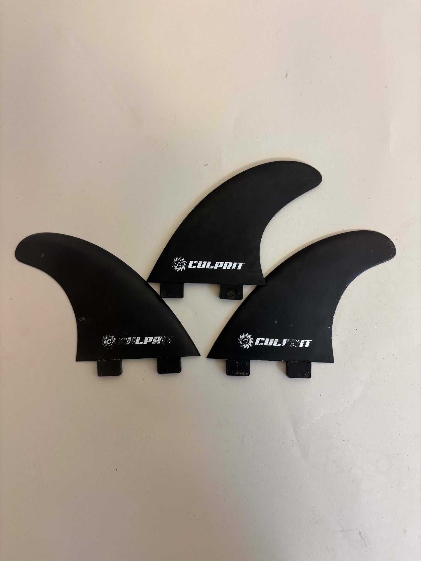 CULPRIT  Fins  M