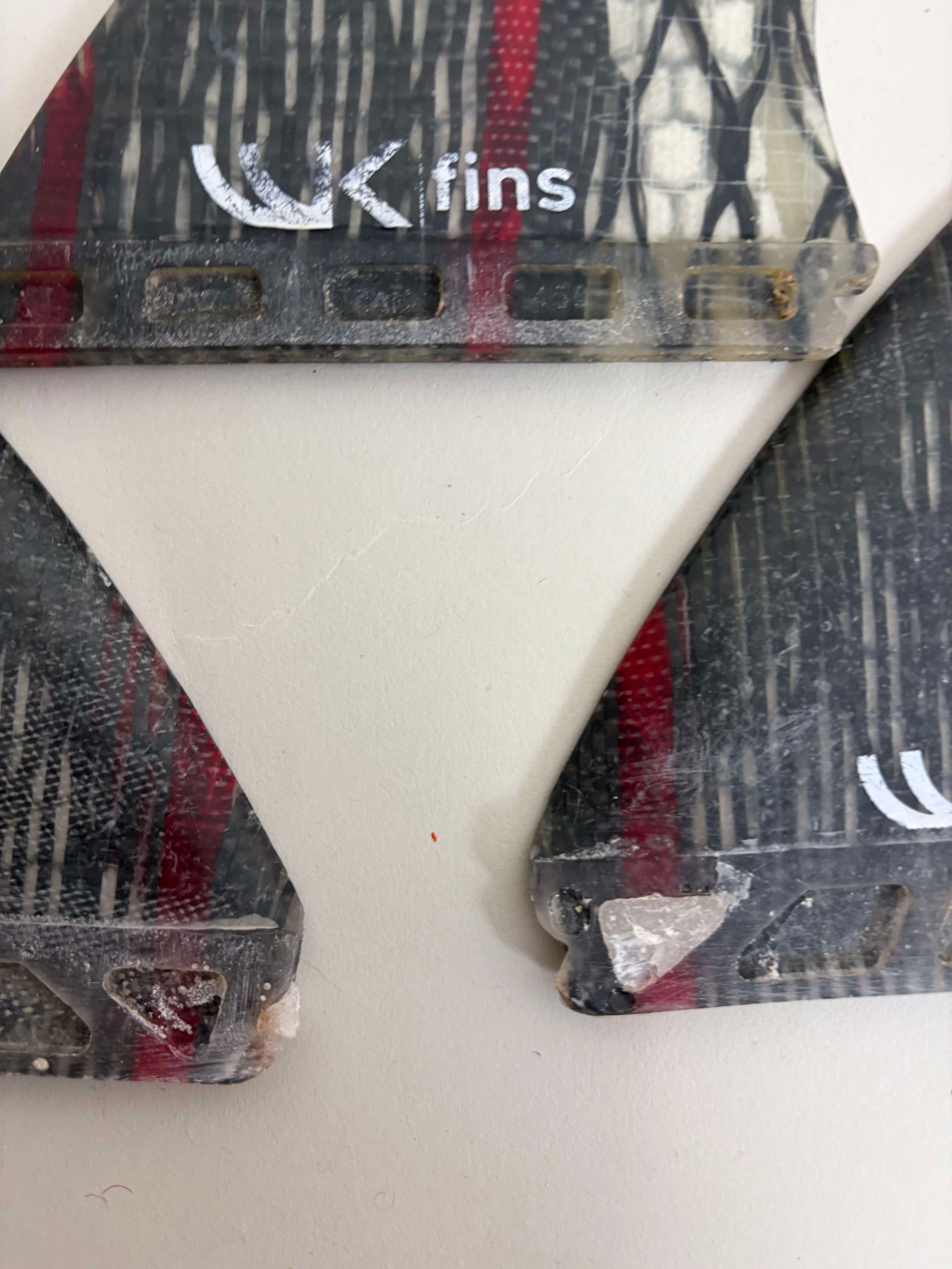 [unbranded]  Fins  M