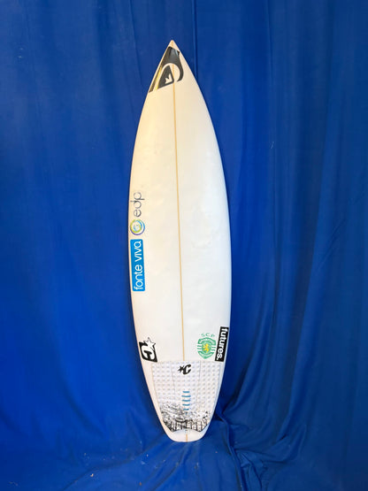 Silver SurfBoards   5'7'' | 23.7 L