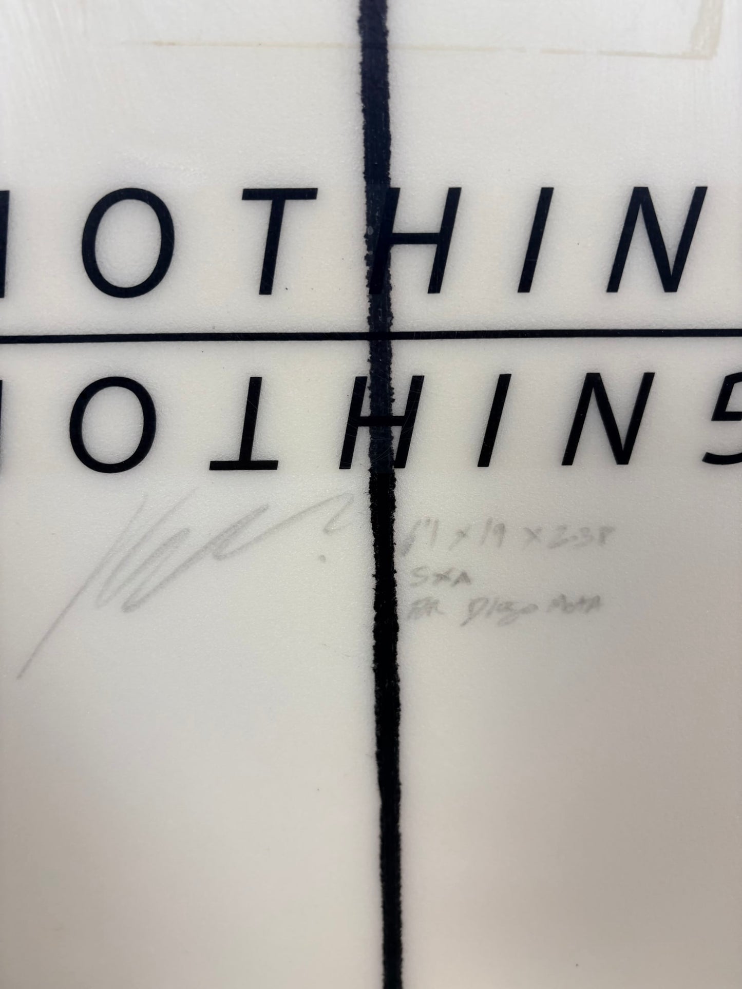Nothing  6'1'' | 29 L