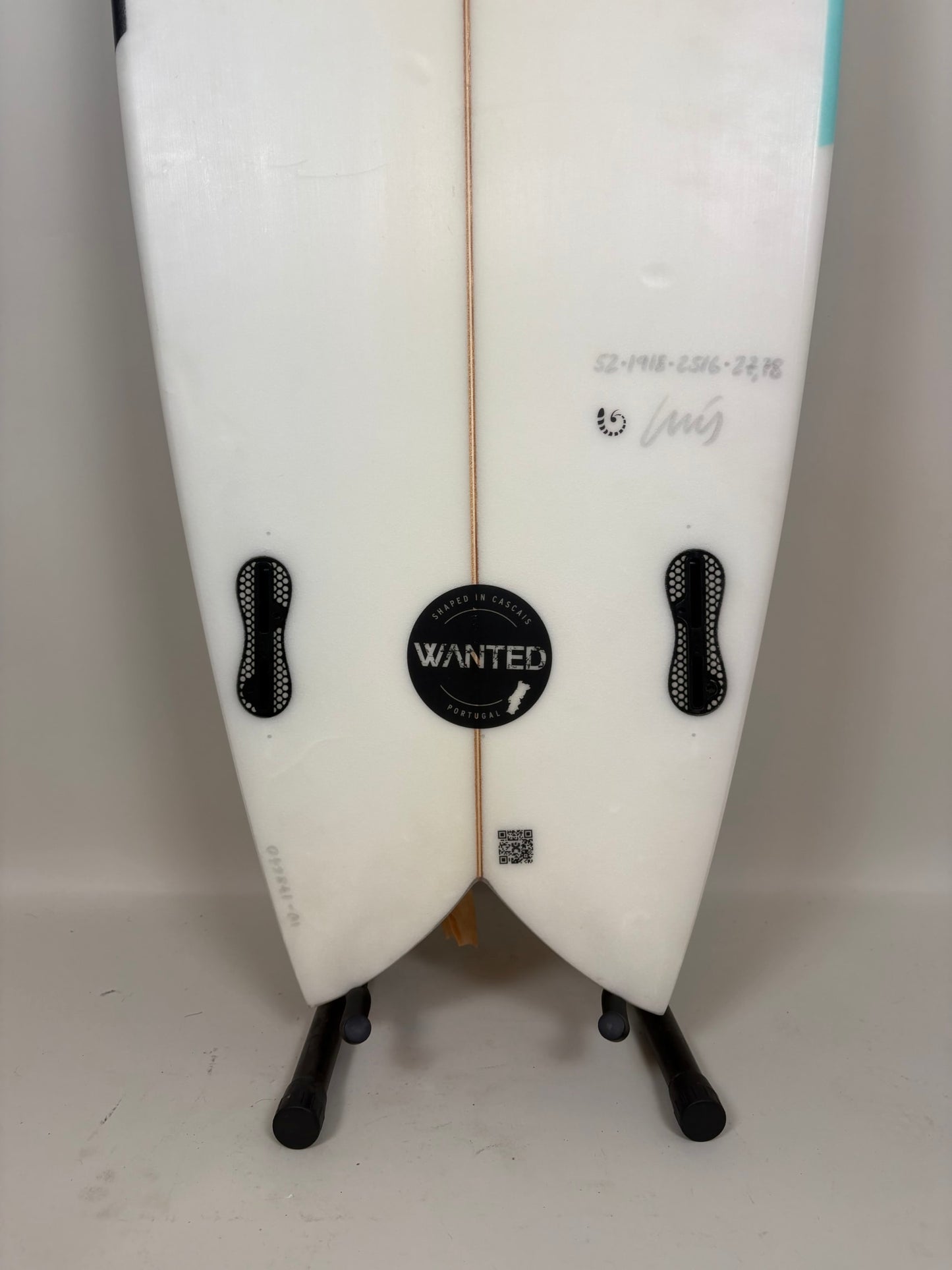 Wanted The Honey Twin Fin  5'2'' | 27.78 L