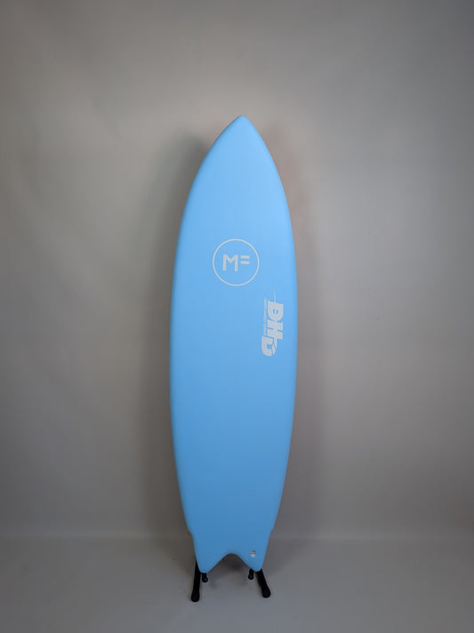 Mick Fanning, o Gémeo, 1,73 m | 30,5 L