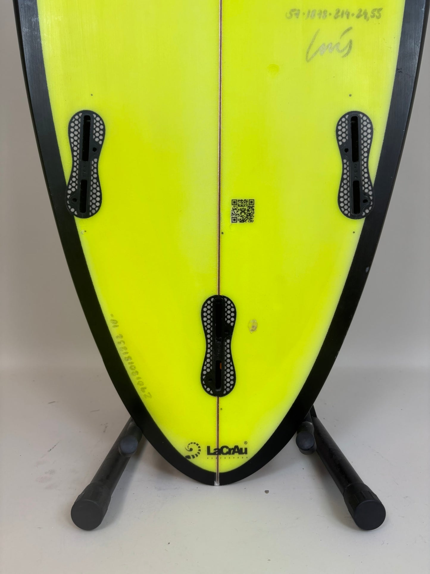 Lacrau  5'7'' | 24.55 L