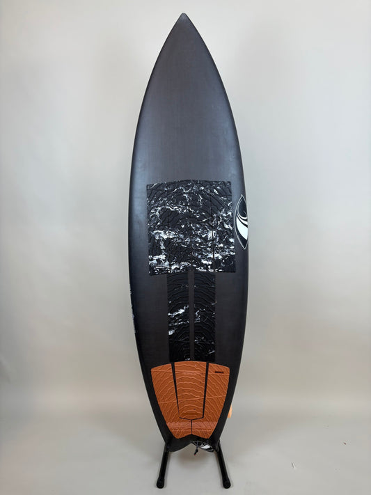 Sharpeye Twin Turbo  5'8'' | 30 L