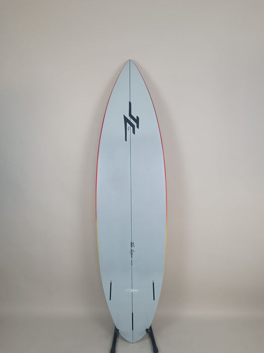 John Carper Shane Dorian  6'2'' | 25 L