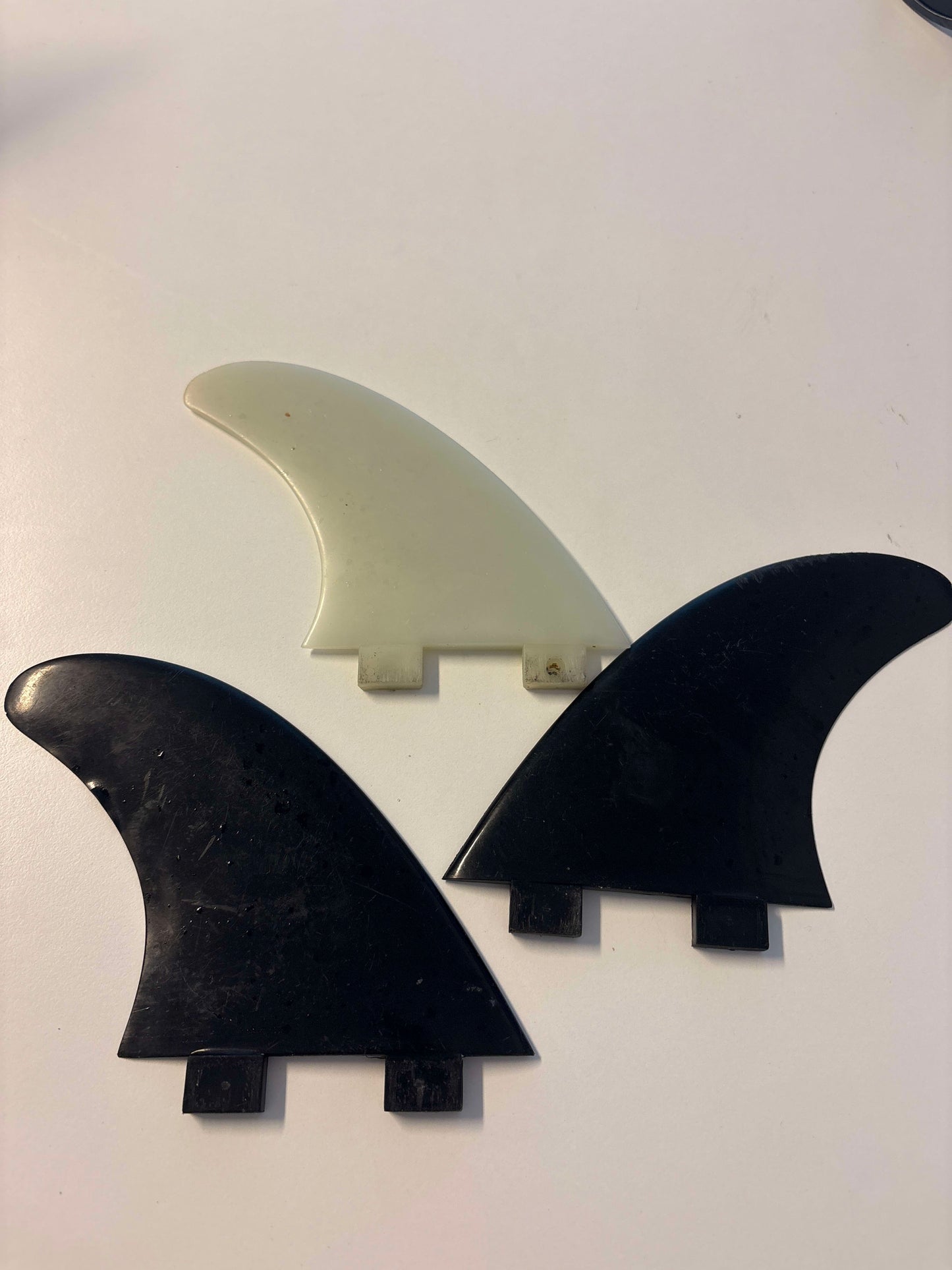 [unbranded]  Fins  M