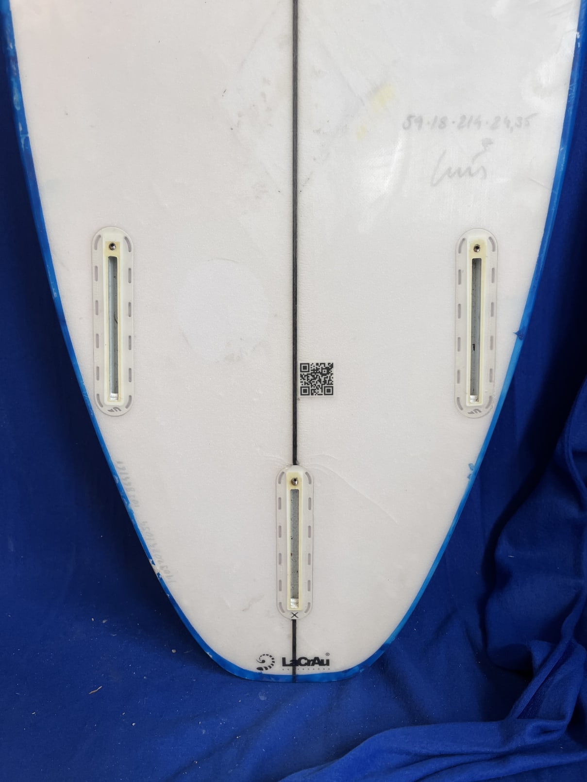 Lacrau  5'9'' | 24.35 L